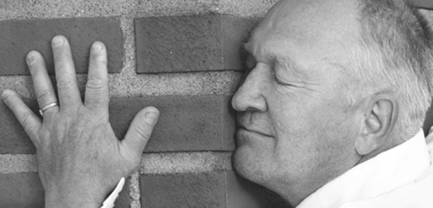 Einar Stange AS