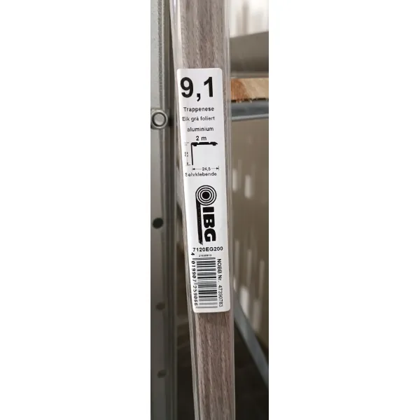 Trappenese nr 9.1 i eik grå foliert aluminium bilde